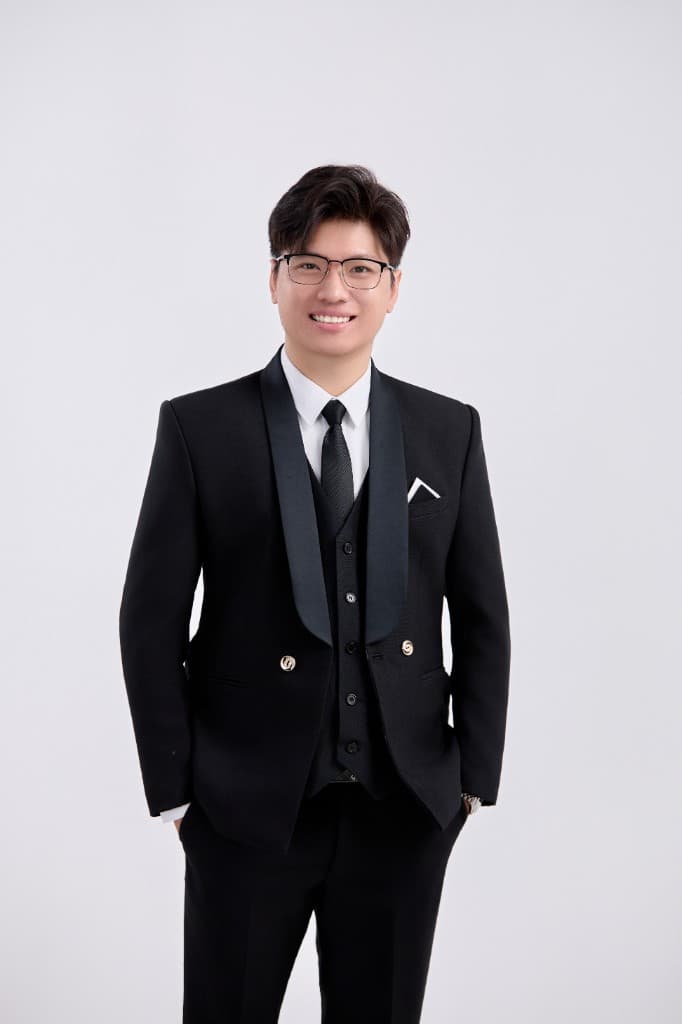 Founder OnlyP